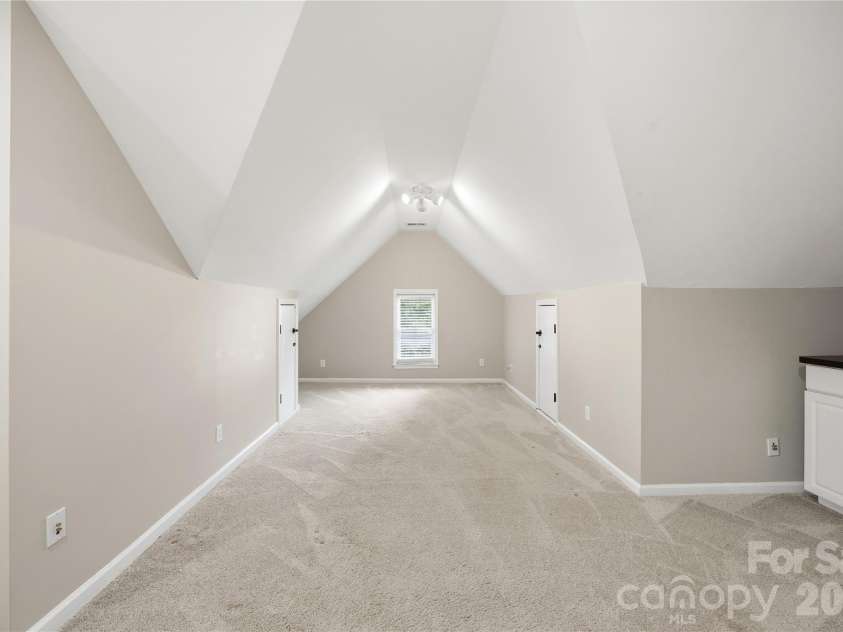 2605 Marmot Point Lane, Charlotte, NC 28270.  MLS# CAR4380972, YatesRealty ID 25820. 