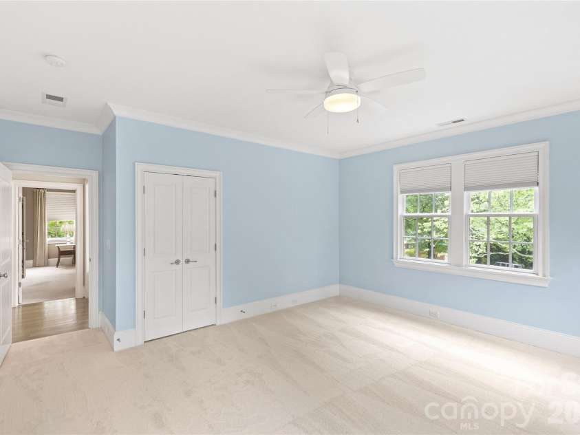 2816 Wheelock Road, Charlotte, NC 28211.  MLS# CAR4382105, YatesRealty ID 25821. 