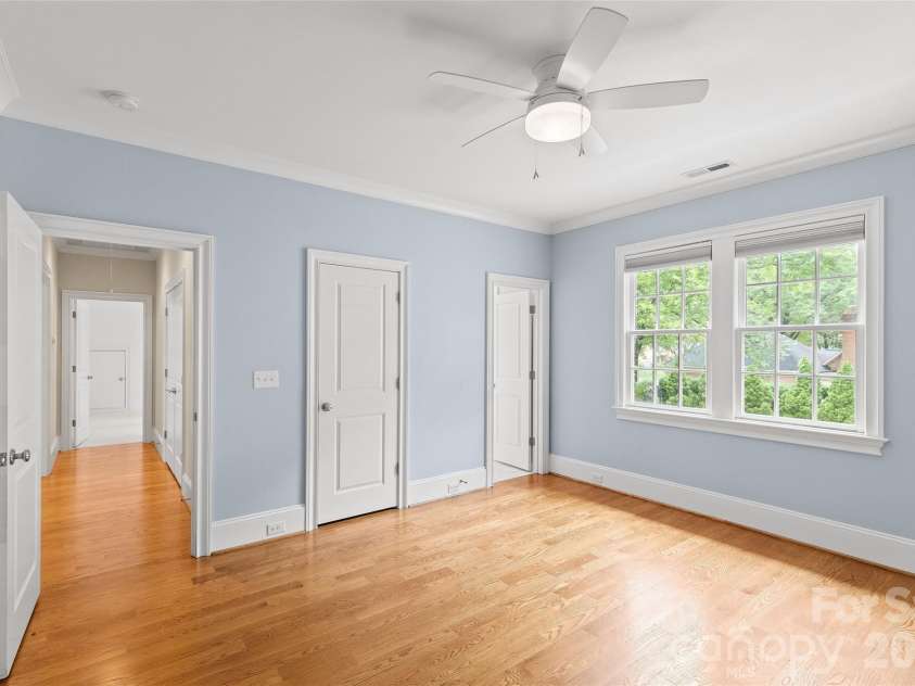 2816 Wheelock Road, Charlotte, NC 28211.  MLS# CAR4382105, YatesRealty ID 25821. 