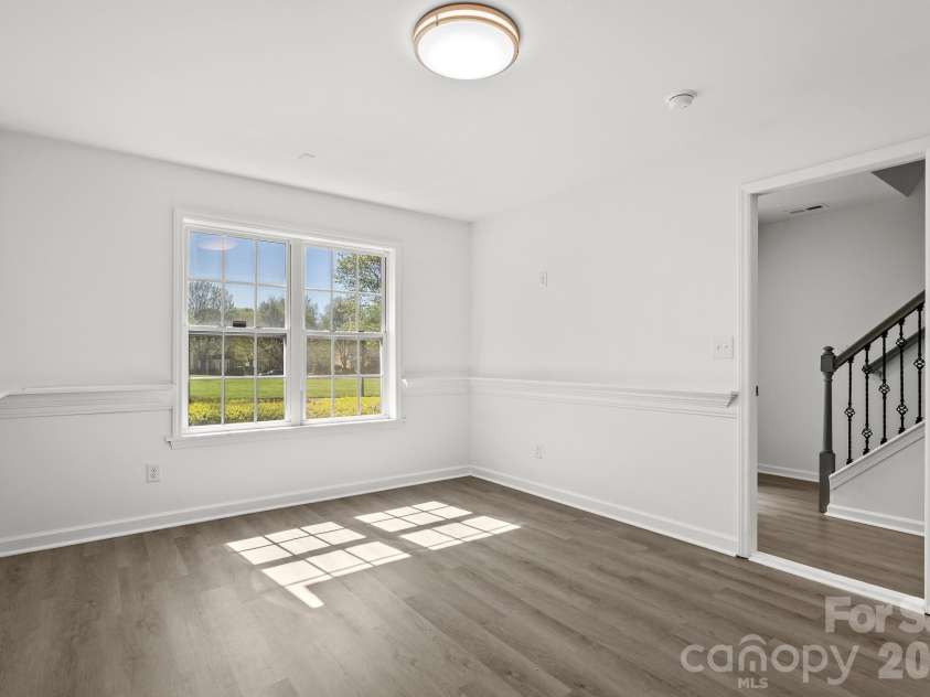 16209 Peachmont Drive, Cornelius, NC 28031.  MLS# CAR4365532, YatesRealty ID 25824. 