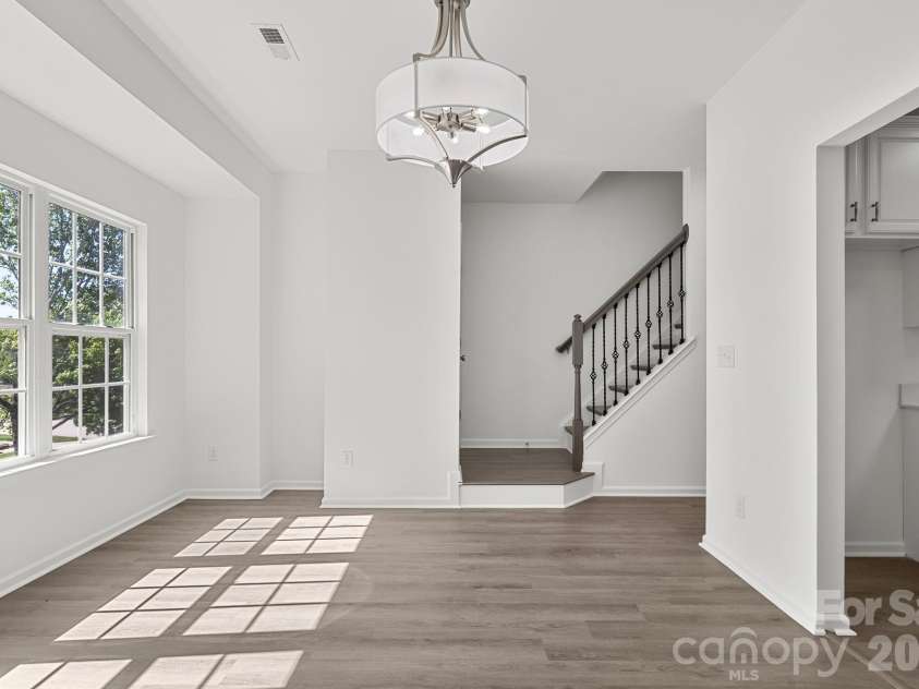 16209 Peachmont Drive, Cornelius, NC 28031.  MLS# CAR4365532, YatesRealty ID 25824. 