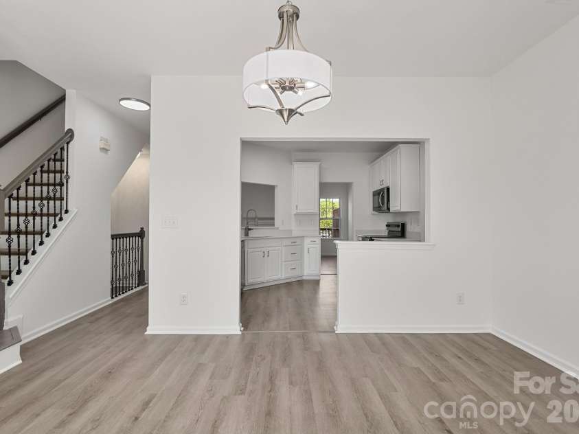 16209 Peachmont Drive, Cornelius, NC 28031.  MLS# CAR4365532, YatesRealty ID 25824. 