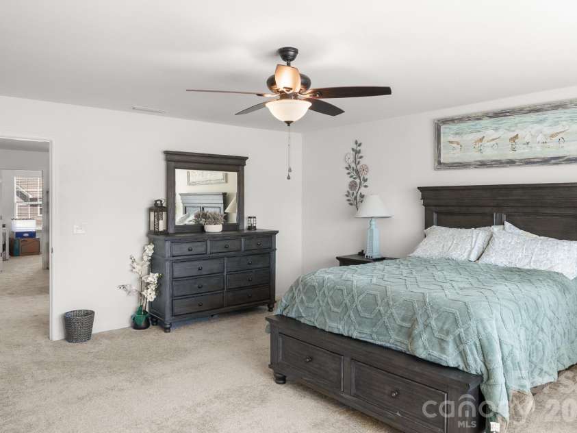 108 Galley Lane, Statesville, NC 28677.  MLS# CAR4368676, YatesRealty ID 25825. 