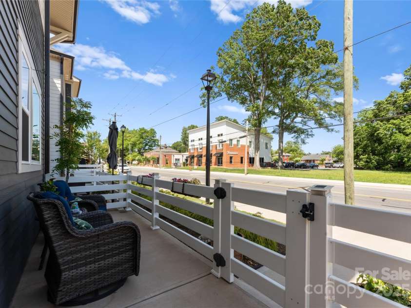 5481 Comiskey Alley, Kannapolis, NC 28081.  MLS# CAR4264739, YatesRealty ID 25826. 