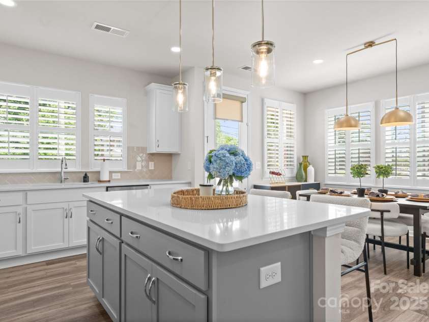 5481 Comiskey Alley, Kannapolis, NC 28081.  MLS# CAR4264739, YatesRealty ID 25826. 