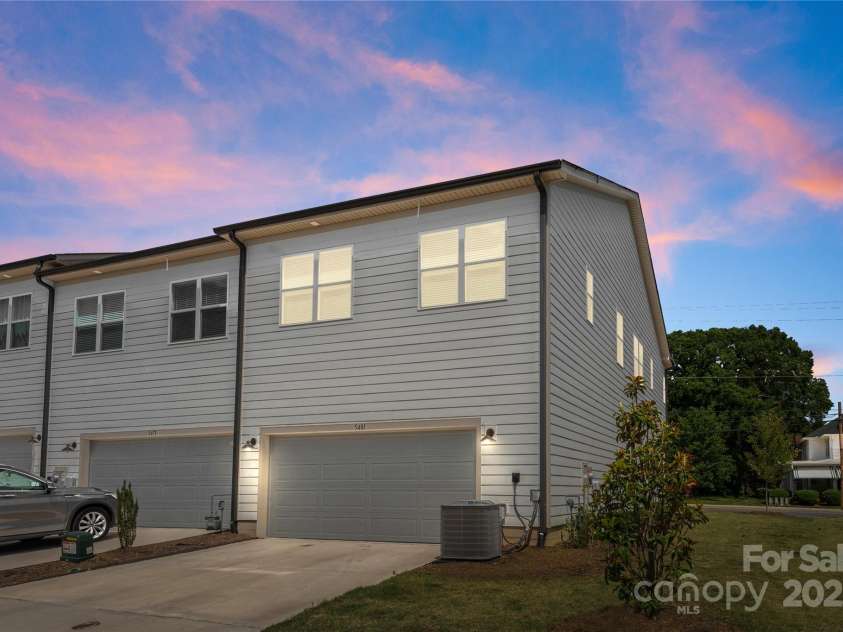 5481 Comiskey Alley, Kannapolis, NC 28081.  MLS# CAR4264739, YatesRealty ID 25826. 