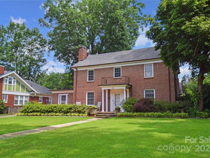 1101 Pee Dee Avenue, Albemarle, NC 28001.  MLS# CAR4255750, YatesRealty ID 25827. 