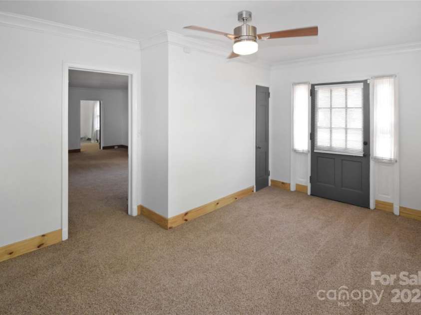 1101 Pee Dee Avenue, Albemarle, NC 28001.  MLS# CAR4255750, YatesRealty ID 25827. 