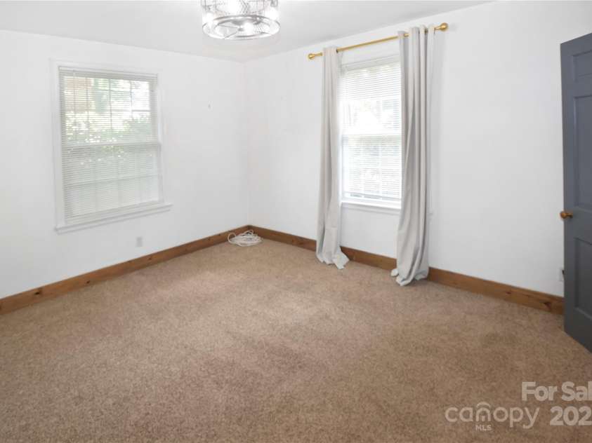 1101 Pee Dee Avenue, Albemarle, NC 28001.  MLS# CAR4255750, YatesRealty ID 25827. 