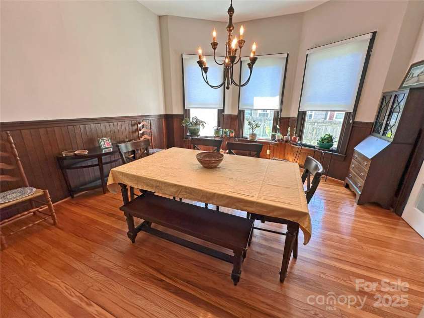 318 Laurel Street, Lincolnton, NC 28092.  MLS# CAR4273620, YatesRealty ID 25828. 