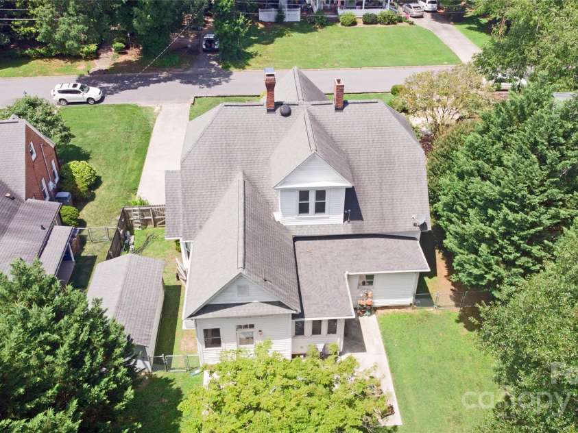 318 Laurel Street, Lincolnton, NC 28092.  MLS# CAR4273620, YatesRealty ID 25828. 