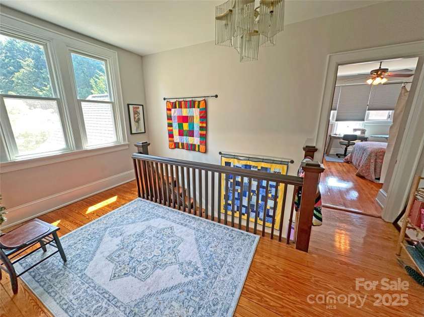 318 Laurel Street, Lincolnton, NC 28092.  MLS# CAR4273620, YatesRealty ID 25828. Upstairs Landing
