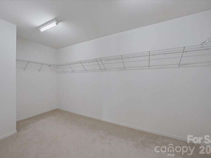 1000 Silverberry Street, Gastonia, NC 28054.  MLS# CAR4377889, YatesRealty ID 25829. Primary Closet