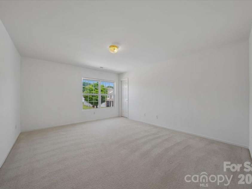 1000 Silverberry Street, Gastonia, NC 28054.  MLS# CAR4377889, YatesRealty ID 25829. Second Bedroom