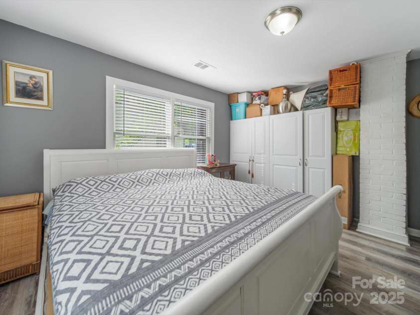 339 Arnold Street, Rock Hill, SC 29730.  MLS# CAR4263980, YatesRealty ID 25829. Bedroom 1