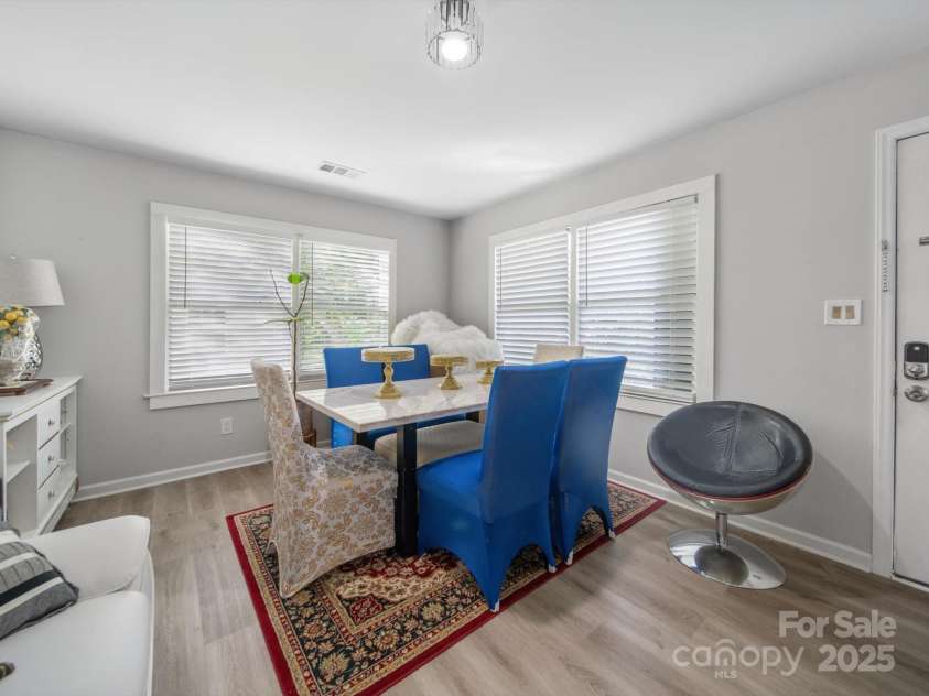 339 Arnold Street, Rock Hill, SC 29730.  MLS# CAR4263980, YatesRealty ID 25829. Living room