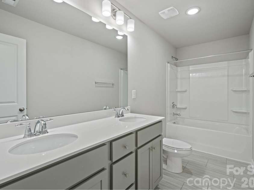 13123 Hamilton Road, Charlotte, NC 28273.  MLS# CAR4337115, YatesRealty ID 2583. 