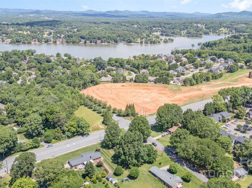 4250 Center Street, Hickory, NC 28601.  MLS# CAR4262798, YatesRealty ID 2583. Aerial view of property near Lake Hickory