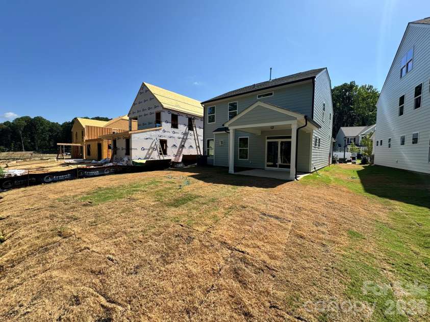13127 Foxberry Road, Charlotte, NC 28213.  MLS# CAR4370666, YatesRealty ID 25830. 