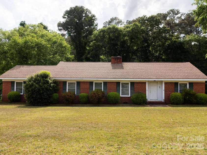 201 Northam Road, Rockingham, NC 28379.  MLS# CAR4255709, YatesRealty ID 25830. 