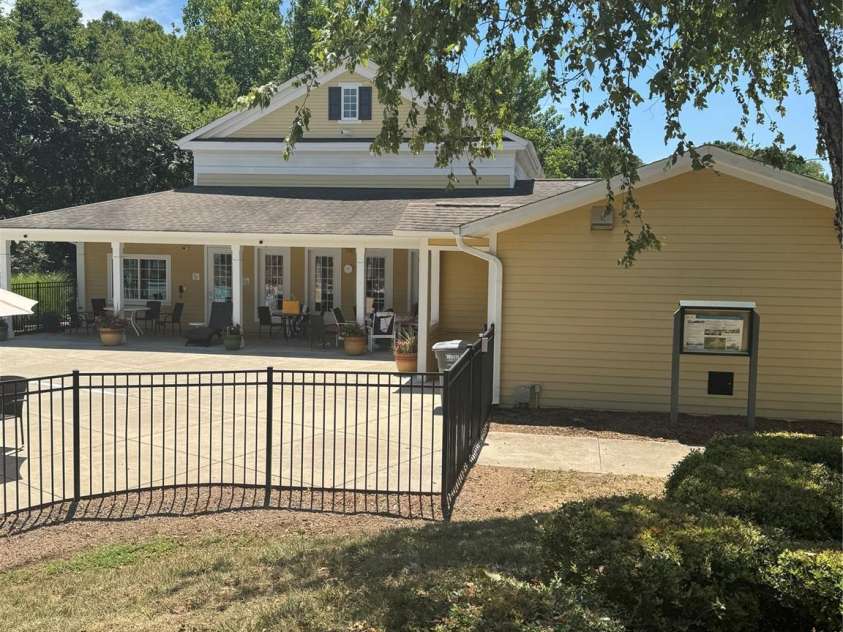 5137 Rialto Street, Belmont, NC 28012.  MLS# CAR4277416, YatesRealty ID 25831. Clubhouse