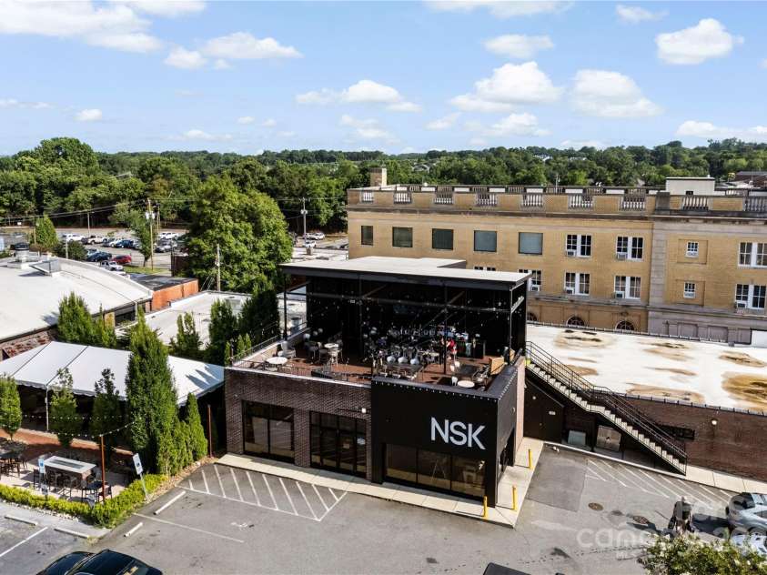 5137 Rialto Street, Belmont, NC 28012.  MLS# CAR4277416, YatesRealty ID 25831. Steps away from Downtown Belmont to enjoy shopping, dining and entertainment!