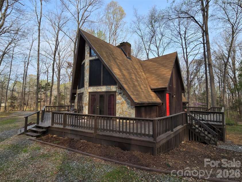 6782 Shiloh Road, Liberty, NC 27298.  MLS# CAR4366351, YatesRealty ID 25832. 