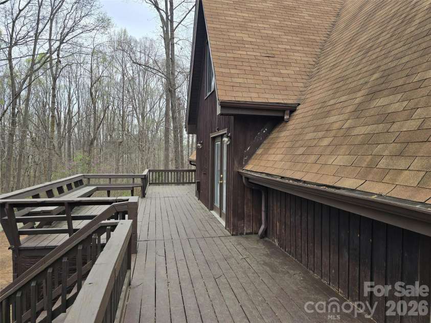 6782 Shiloh Road, Liberty, NC 27298.  MLS# CAR4366351, YatesRealty ID 25832. 