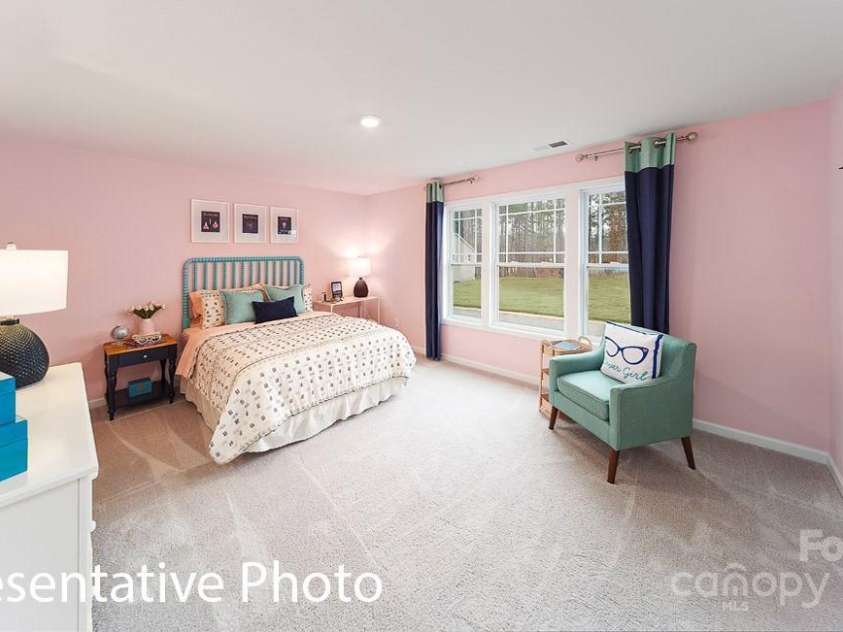 7030 Butternut Oak Terrace, Huntersville, NC 28078.  MLS# CAR4271569, YatesRealty ID 25832. 