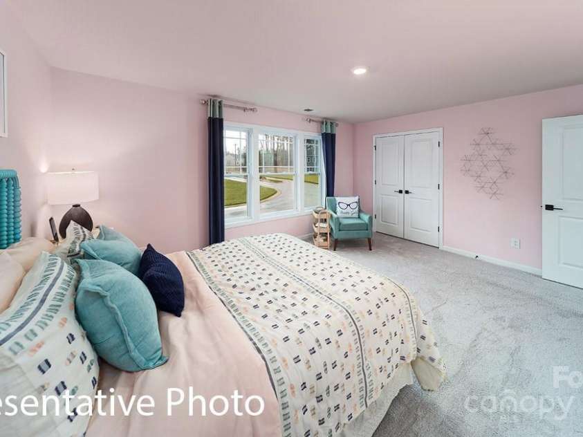 7030 Butternut Oak Terrace, Huntersville, NC 28078.  MLS# CAR4271569, YatesRealty ID 25832. 