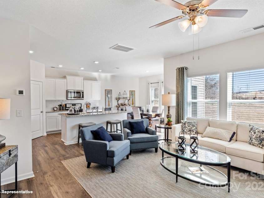 3908 Coleman Drive, Charlotte, NC 28215.  MLS# CAR4269013, YatesRealty ID 25833. 