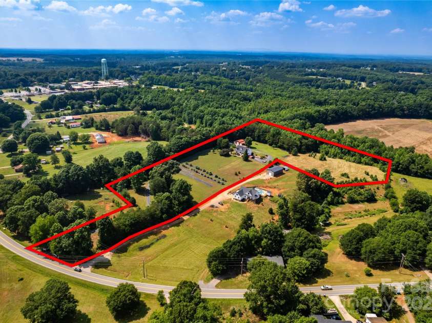 5258 Bandys Cross Road, Catawba, NC 28609.  MLS# CAR4260982, YatesRealty ID 25836. 