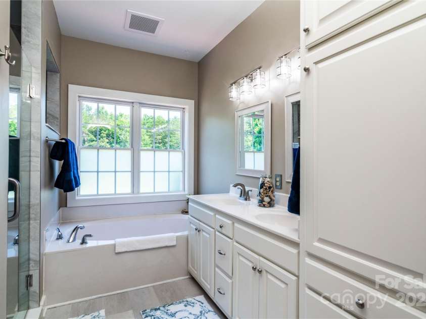 5258 Bandys Cross Road, Catawba, NC 28609.  MLS# CAR4260982, YatesRealty ID 25836. 