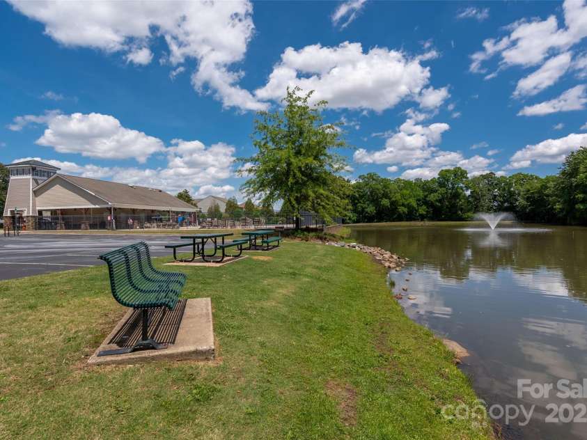 12802 Waterlyn Club Drive, Charlotte, NC 28278.  MLS# CAR4253323, YatesRealty ID 25837. 