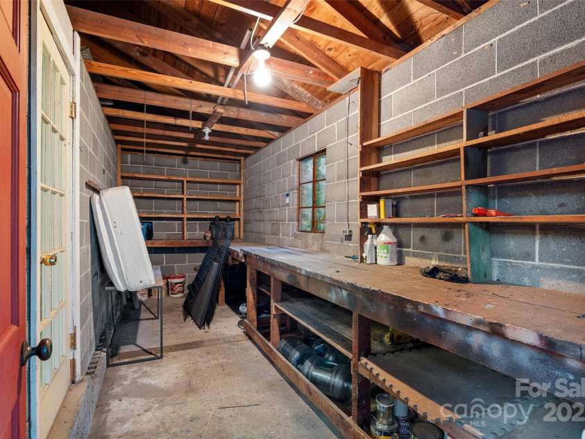 163 Pisgah View Road, Asheville, NC 28806.  MLS# CAR4294494, YatesRealty ID 2584. 4+ car detached Garage/Workshop