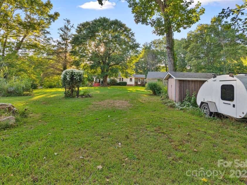 163 Pisgah View Road, Asheville, NC 28806.  MLS# CAR4294494, YatesRealty ID 2584. 