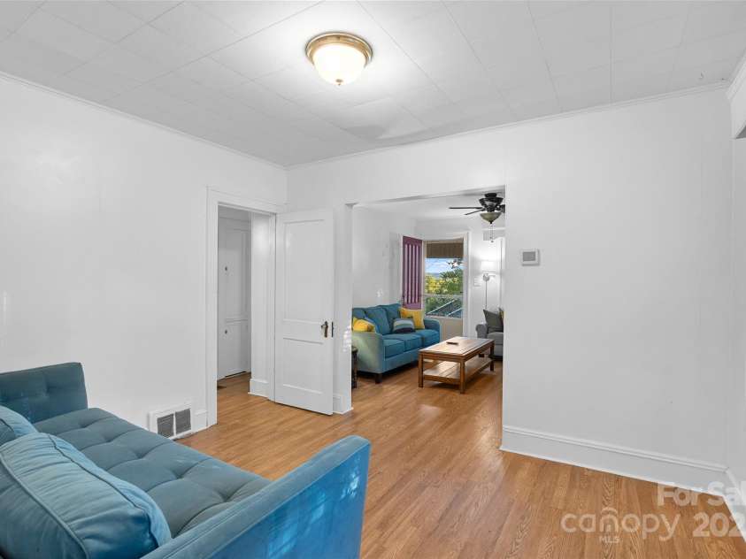 163 Pisgah View Road, Asheville, NC 28806.  MLS# CAR4294494, YatesRealty ID 2584. Living area 2