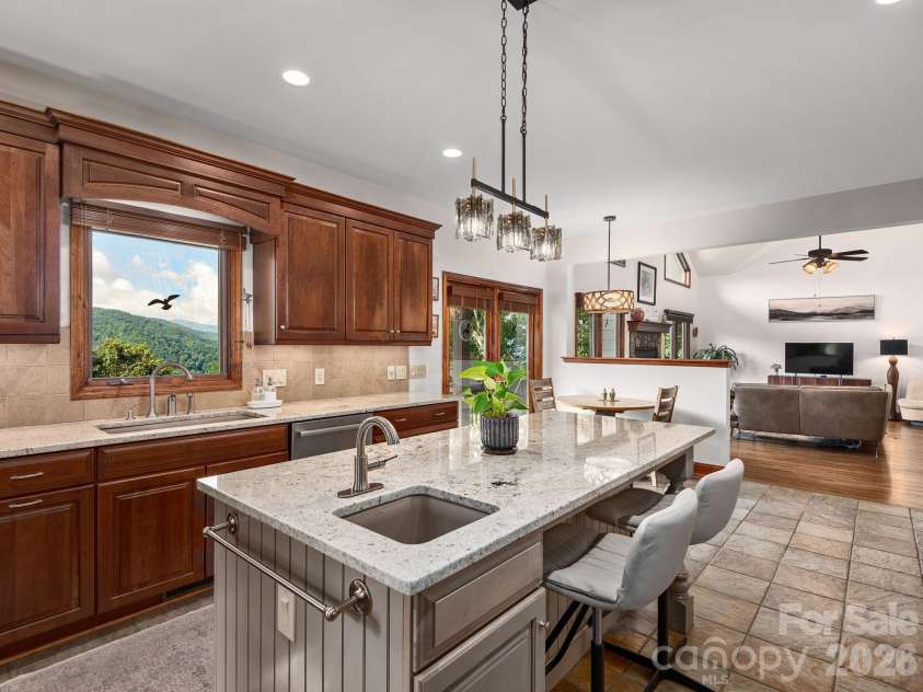 37 Enclave Drive, Waynesville, NC 28786.  MLS# CAR4329096, YatesRealty ID 2584. 