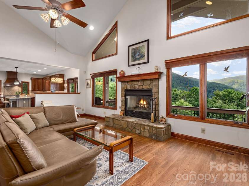 37 Enclave Drive, Waynesville, NC 28786.  MLS# CAR4329096, YatesRealty ID 2584. 