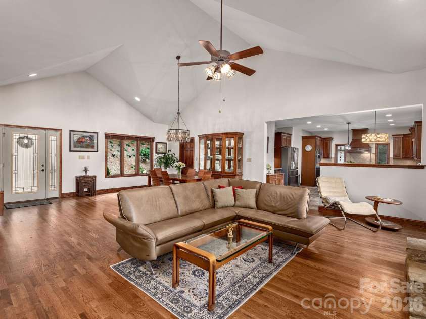 37 Enclave Drive, Waynesville, NC 28786.  MLS# CAR4329096, YatesRealty ID 2584. 