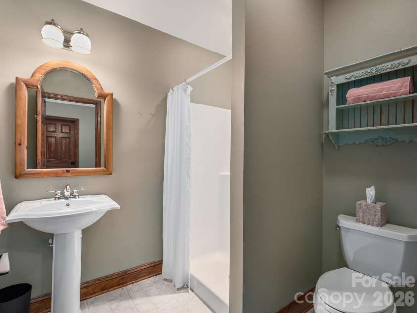 37 Enclave Drive, Waynesville, NC 28786.  MLS# CAR4329096, YatesRealty ID 2584. 