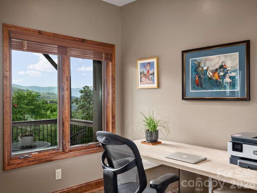 37 Enclave Drive, Waynesville, NC 28786.  MLS# CAR4329096, YatesRealty ID 2584. 