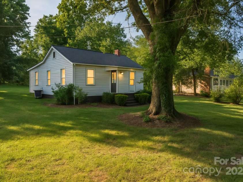 116 Barnes Lane, Stony Point, NC 28678.  MLS# CAR4313690, YatesRealty ID 25840. 