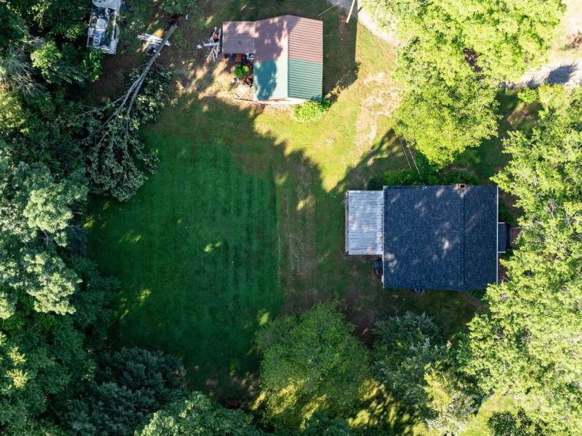 116 Barnes Lane, Stony Point, NC 28678.  MLS# CAR4313690, YatesRealty ID 25840. 