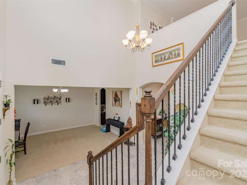 410 Alucio Court, Matthews, NC 28104.  MLS# CAR4270056, YatesRealty ID 25842. 