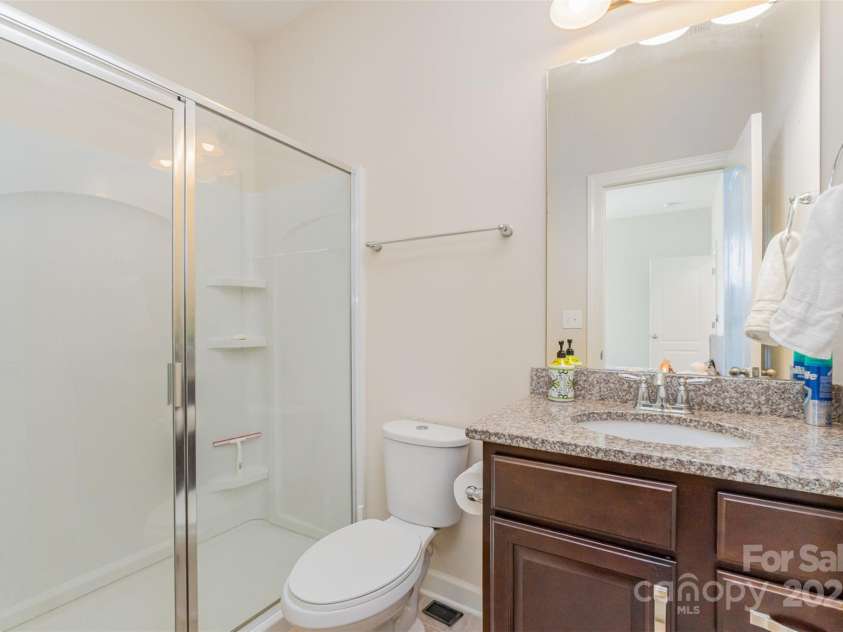 410 Alucio Court, Matthews, NC 28104.  MLS# CAR4270056, YatesRealty ID 25842. 