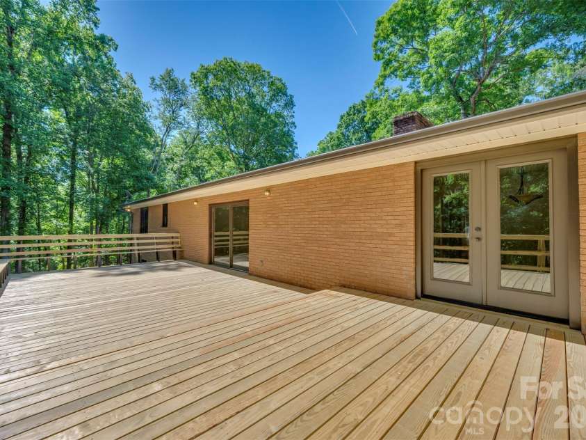 427 Georgia Avenue, Forest City, NC 28043.  MLS# CAR4382285, YatesRealty ID 25842. Expansive Deck