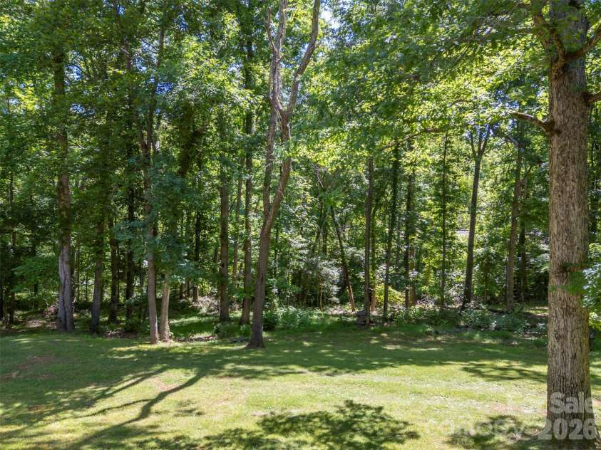 427 Georgia Avenue, Forest City, NC 28043.  MLS# CAR4382285, YatesRealty ID 25842. Yard