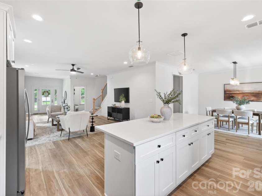 5400 Brickstone Drive, Charlotte, NC 28227.  MLS# CAR4377990, YatesRealty ID 25844. 