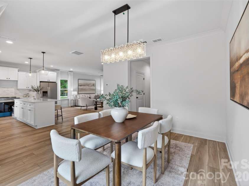 5400 Brickstone Drive, Charlotte, NC 28227.  MLS# CAR4377990, YatesRealty ID 25844. Dining Area